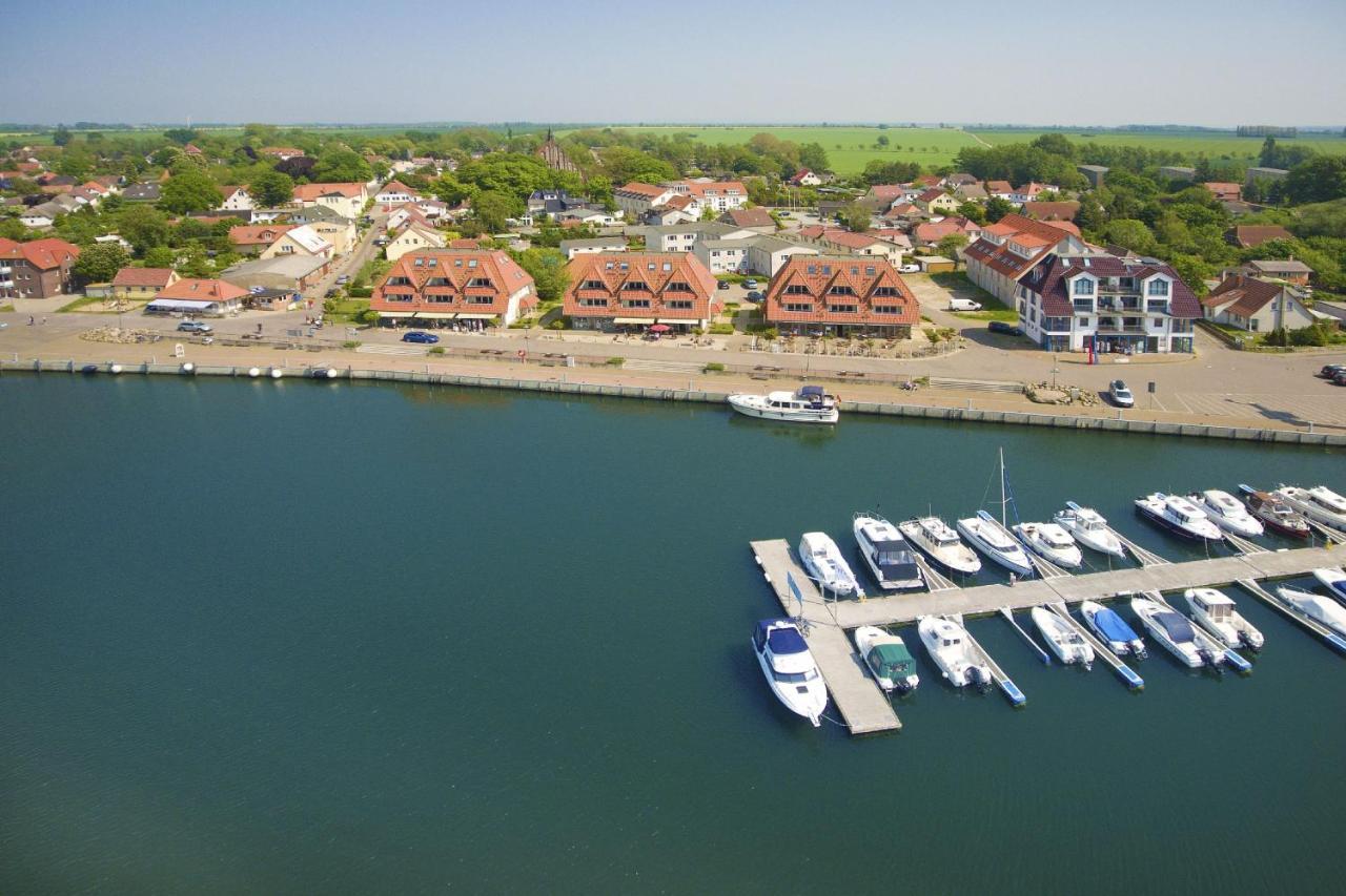 Hafenhäuser Wiek FeWo 14 Balkon, Meerblick Wiek auf Rügen Exterior foto