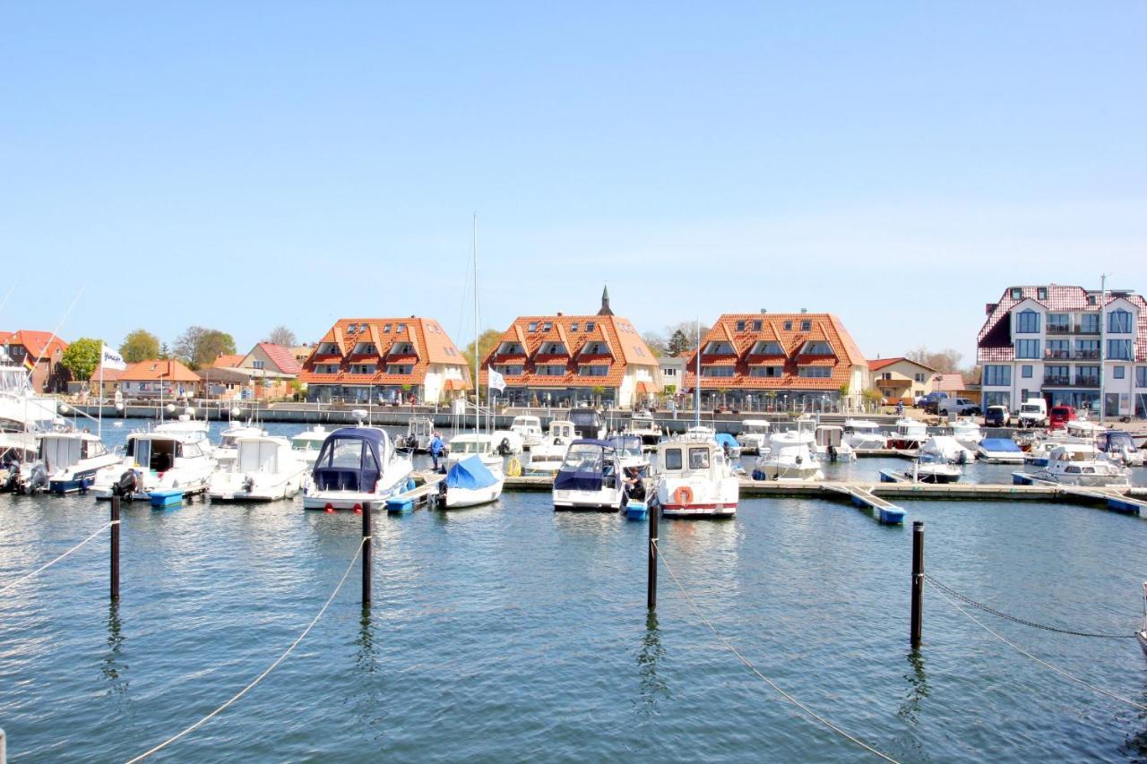 Hafenhäuser Wiek FeWo 14 Balkon, Meerblick Wiek auf Rügen Exterior foto