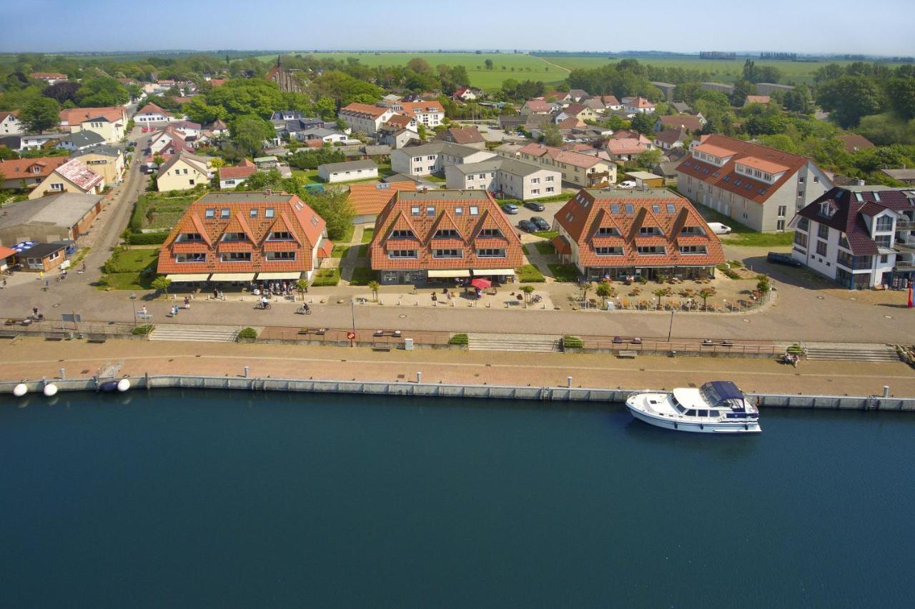 Hafenhäuser Wiek FeWo 14 Balkon, Meerblick Wiek auf Rügen Exterior foto